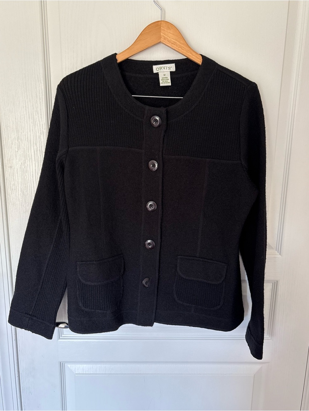 Orvis Women's Black Button-Front 💯% wool Knit Cardigan